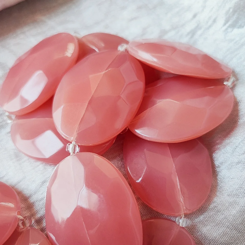 Salmon Color Faceted Translucent Acrylic Lucite Large Oval Flat Bead Necklace
